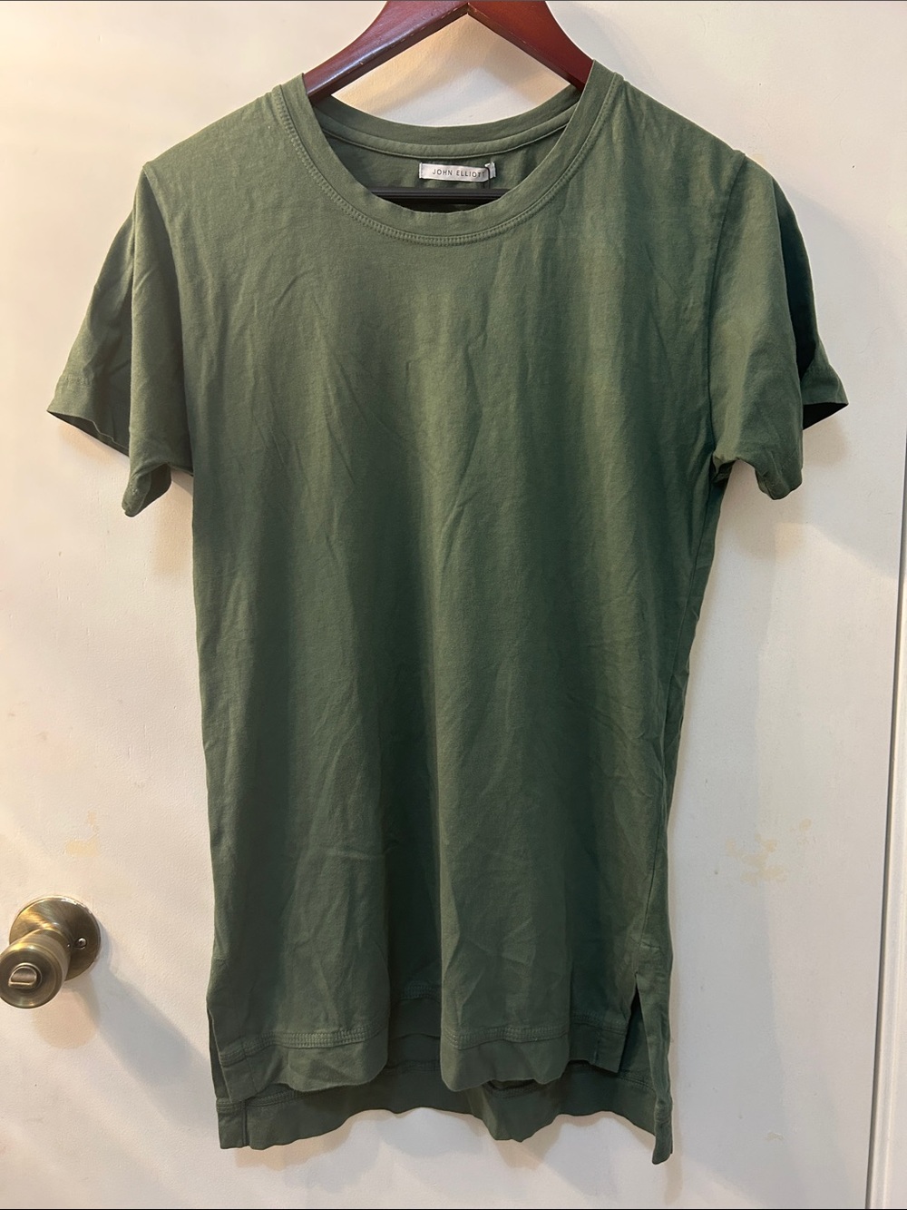 NWT John Elliott Olive Crewneck Short Sleeve Tee, Sz XS